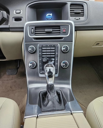 Volvo S60 cena 53505 przebieg: 143680, rok produkcji 2014 z Skoczów małe 232